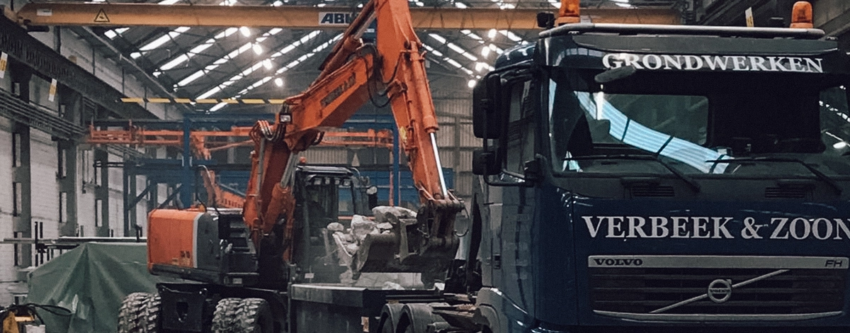 Uitbreken van betonvloer in bestaande hal