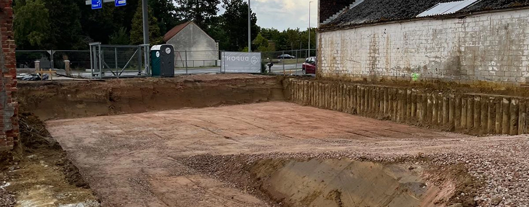 Uitgraven kelders/bouwputten