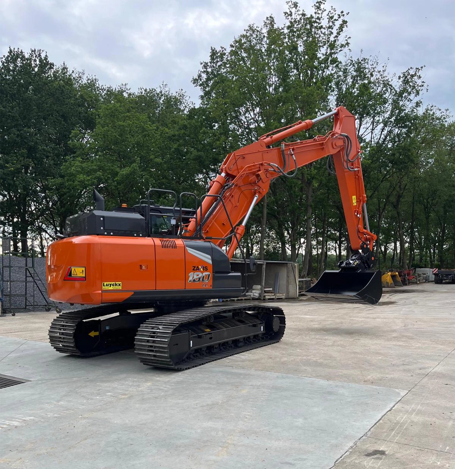 145 & 170 bandenkraan